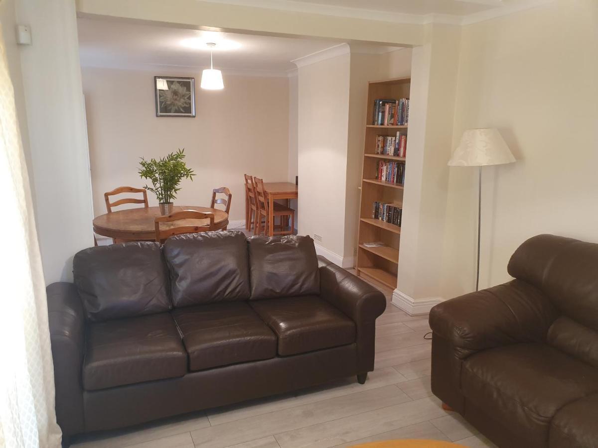 Elegant House 10 Minutes Walk To Wembley Stadium Villa Londen Buitenkant foto